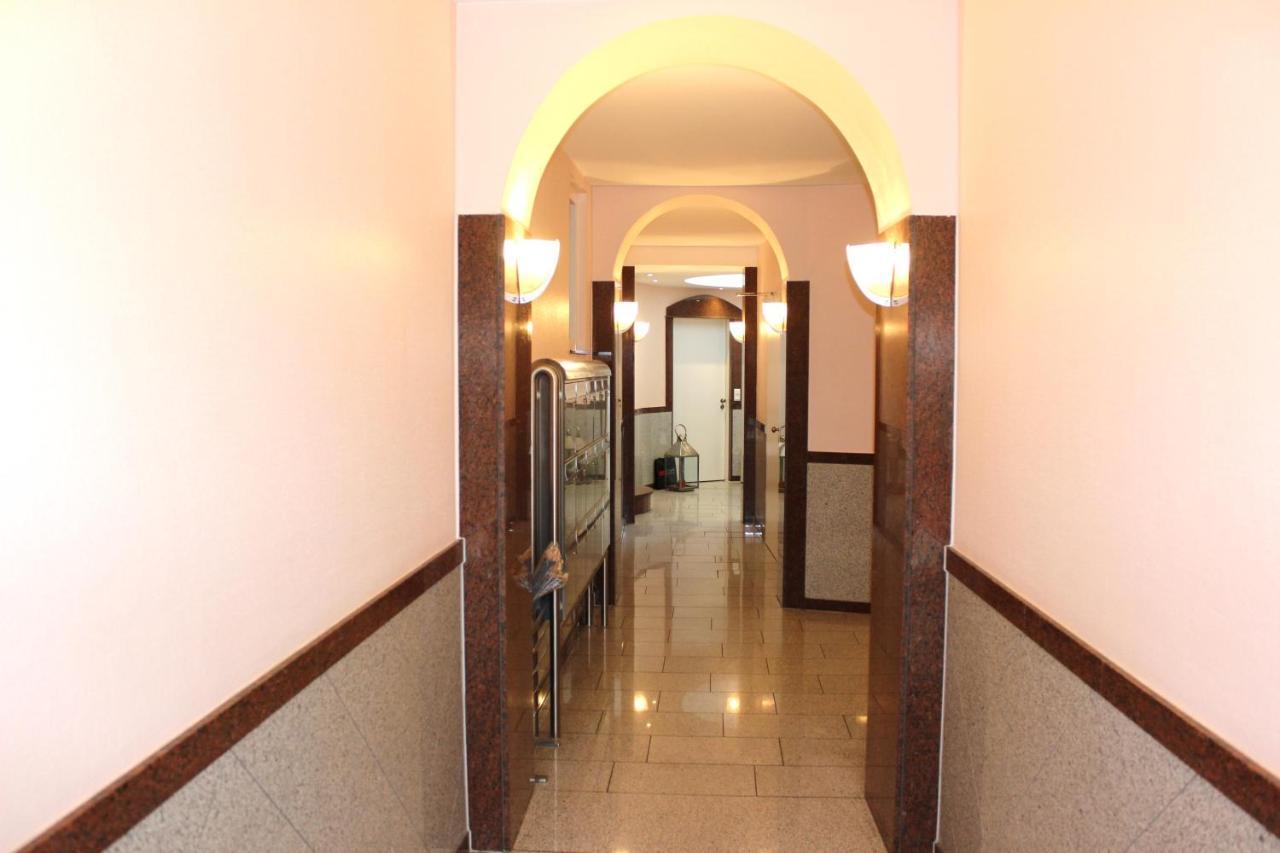 A-Partment Cologne Riverside エクステリア 写真